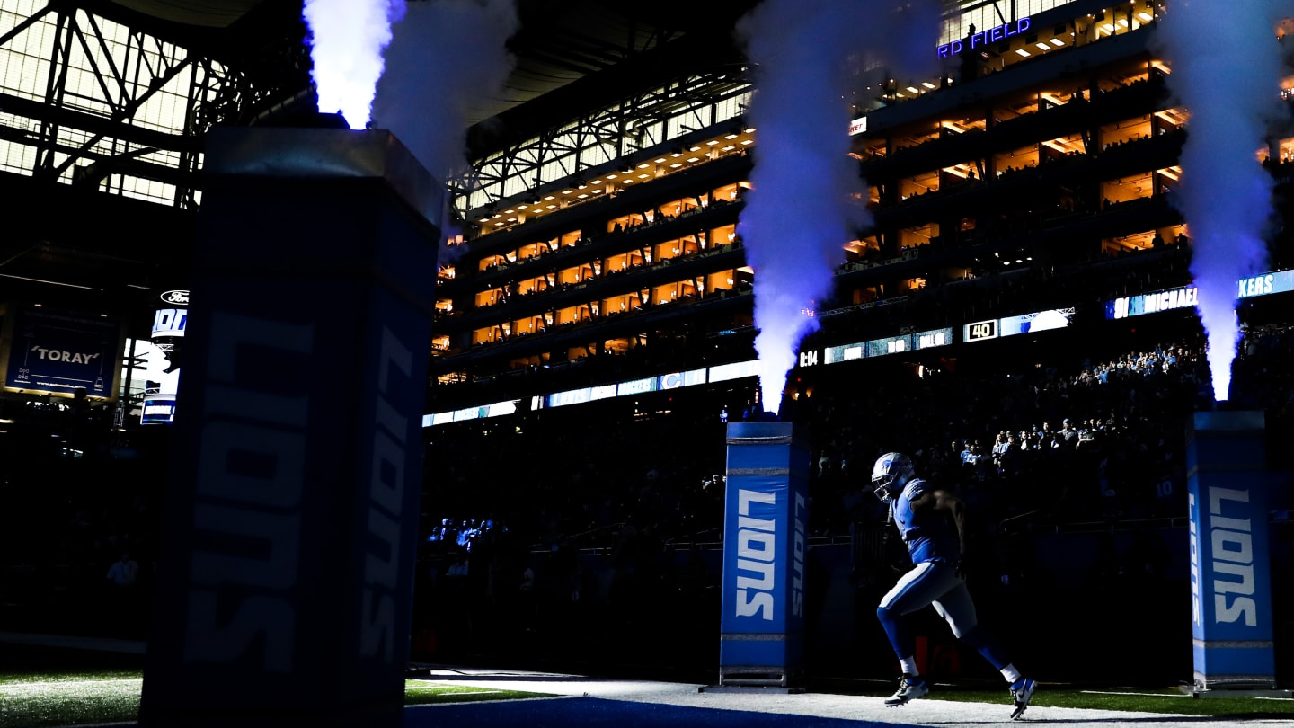 Lions Fans Unenthused by Big Sean Halftime Performance