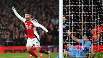 Arsenal FC v Aston Villa FC - Premier League