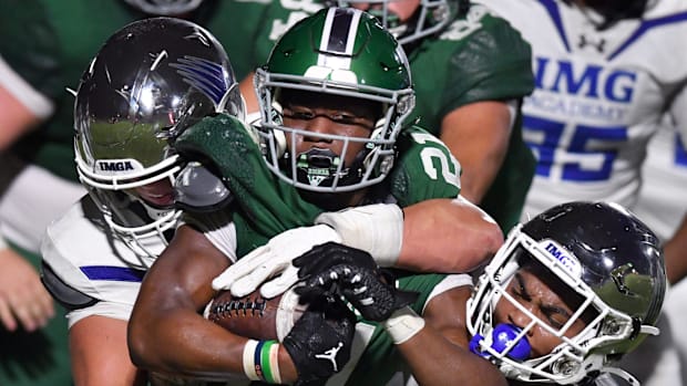 Venice High running back Dorian Irving-Jones