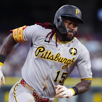 Aug 1, 2025; Denver, Colorado, USA; Pittsburgh Pirates center fielder Oneil Cruz (15) heads home to score a run in the fifth inning against the Colorado Rockies at Coors Field. Mandatory Credit: Ron Chenoy-Imagn Images