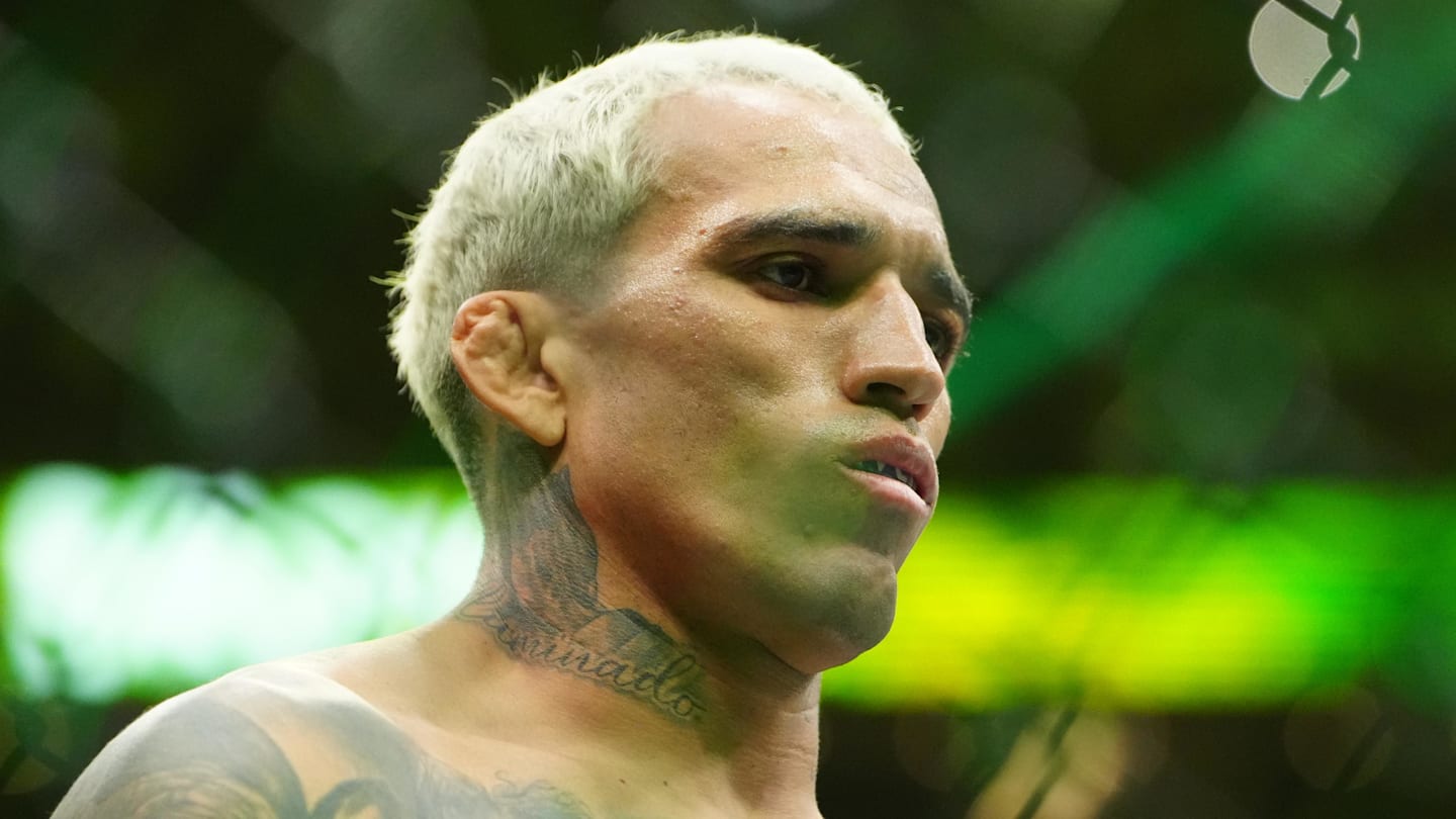 UFC fans express concern for Charles Oliveira after official UFC Rio poster release