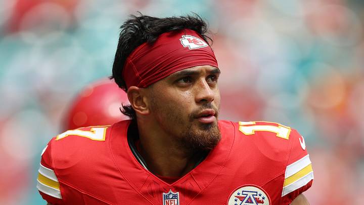 Kansas City Chiefs safety Alohi Gilman (17)