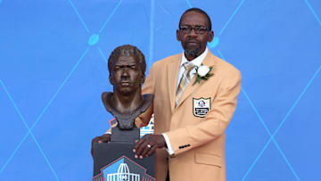Kenny Easley is a member of both the College and Pro Football Halls of Fame.