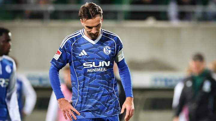 Kenan Karaman musste verletzt ausgewechselt werden Kenan Karaman musste verletzt ausgewechselt werden