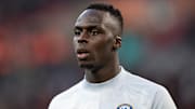 Mendy ne ferme pas la porte à l'OM