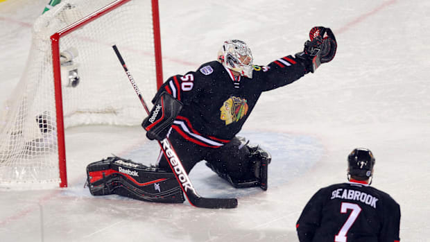 Blackhawks goalie Corey Crawford