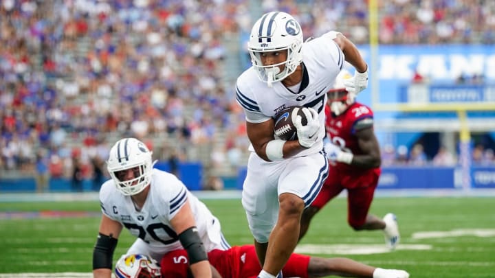 LJ Martin (27) runs for a touchdown against the Kansas Jayhawks