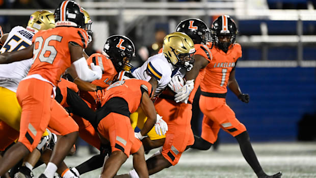 St. Thomas Aquinas defeated Lakeland, 34-0, for the Class 5A crown on Thursday night at Pitbull Stadium