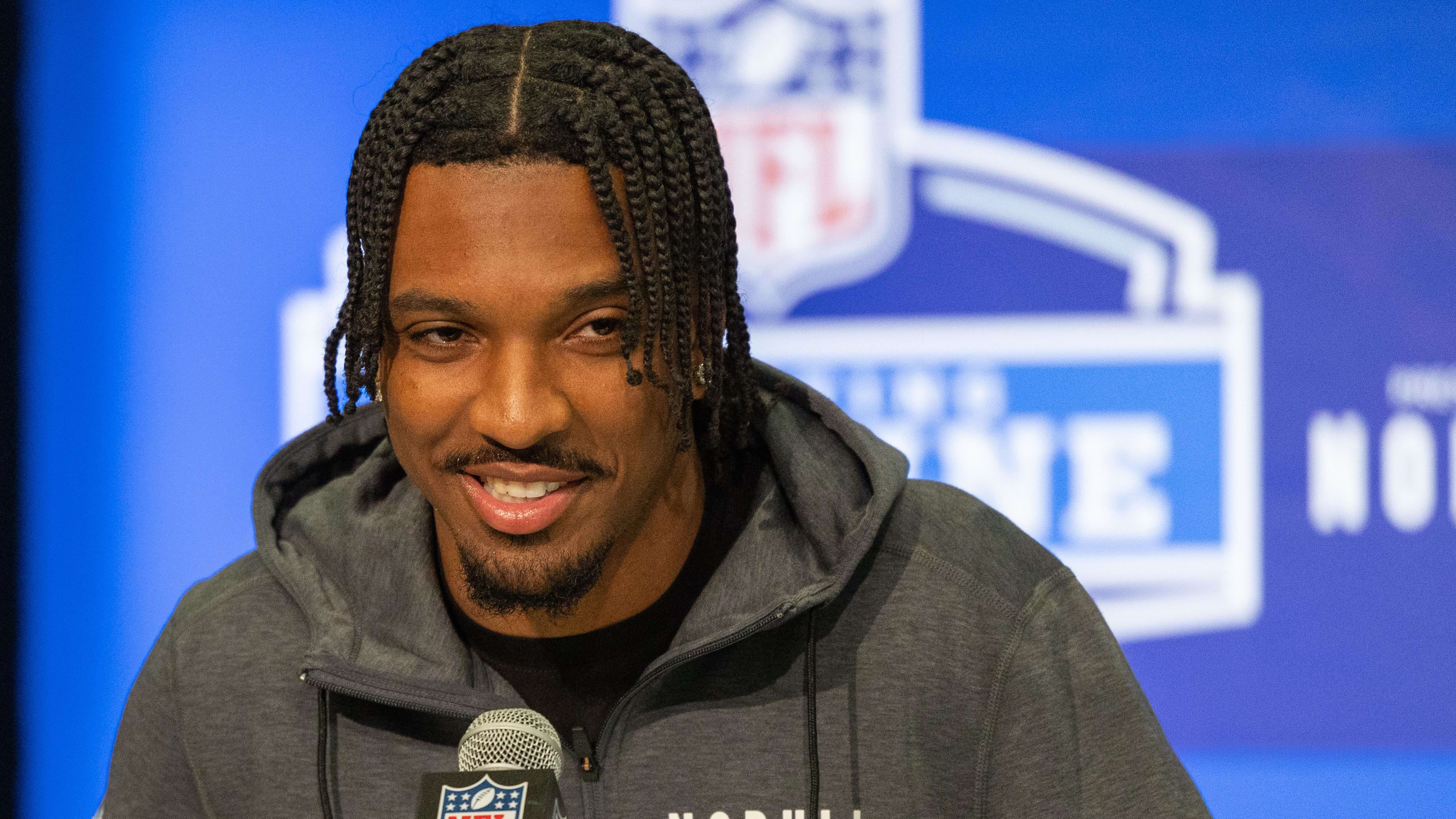 NFL ‘Overwhelmingly Convinced’ Washington Commanders Taking QB Jayden Daniels