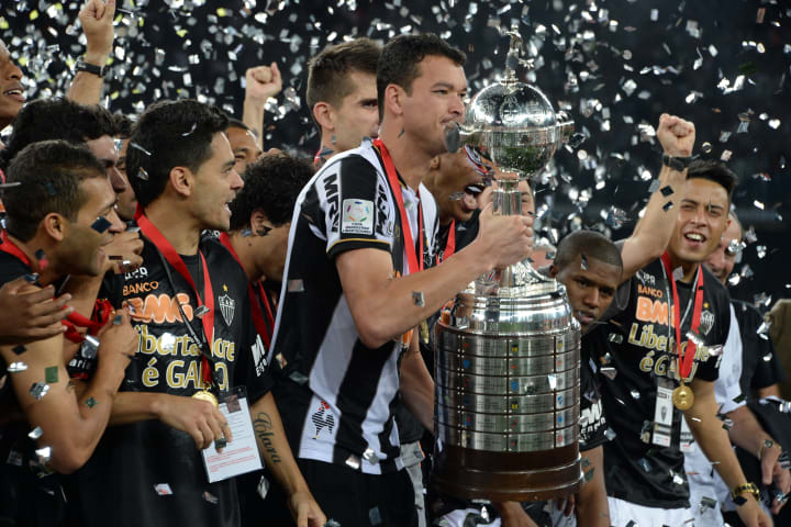 Atlético-MG Zagueiro Réver Seleção Campeonato Brasileiro Brasileirão 2011