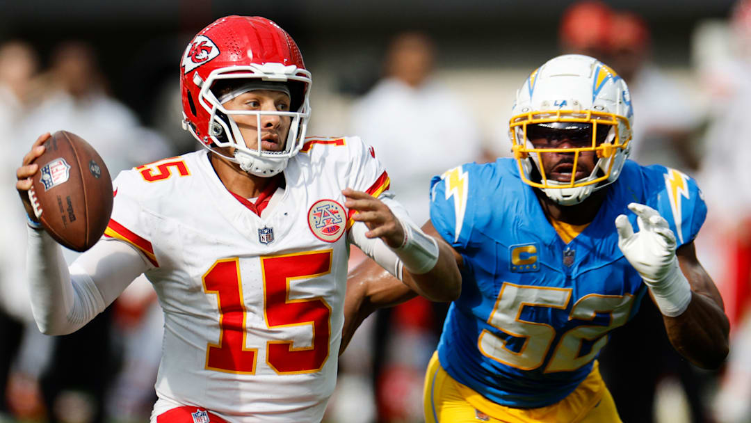 Kansas City Chiefs v Los Angeles Chargers