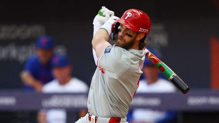 Philadelphia Phillies first baseman Bryce Harper debuted his special London-themed Phillie Phanatic bat against the New York Mets during the London Series