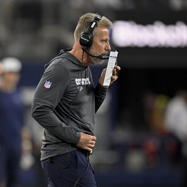 Dallas Cowboys defensive coordinator Matt Eberflus looks on during a game against the Baltimore Ravens at AT&T Stadium. 