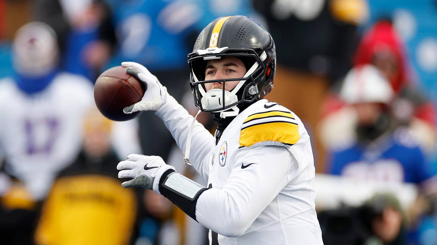 Steelers fans have a lot of Kenny Pickett merchandise to get rid of - Vimarsana News
