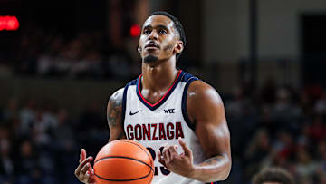Gonzaga Bulldogs guard Adam Miller (23).
