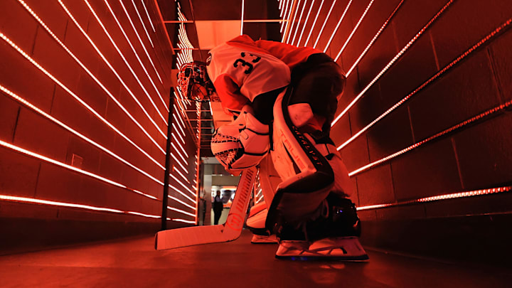 Carolina Hurricanes v Philadelphia Flyers