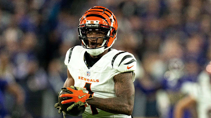 Cincinnati Bengals wide receiver Ja'Marr Chase (1) catches a touchdown pass in the fourth quarter of the NFL game against the Baltimore Ravens at M&T Banks Stadium in Baltimore on Thursday, Nov. 7, 2024.