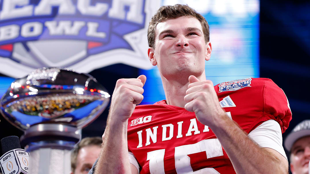 College Football Playoff Semifinal - Chick-fil-A Peach Bowl: Oregon v Indiana