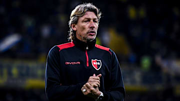 Heinze looks Arsenal bound
