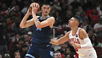 Zach Edey, Nikola Vucevic