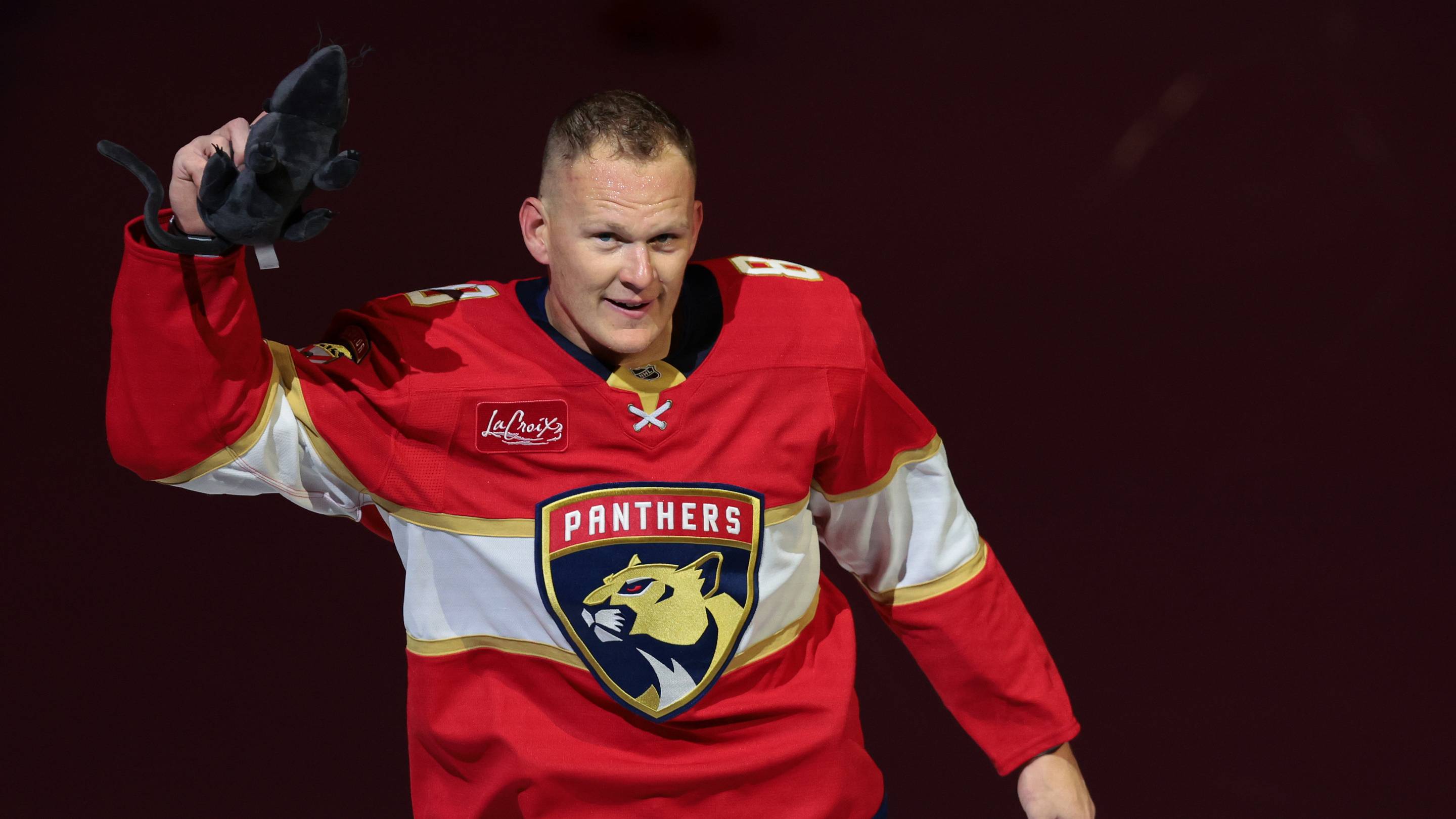 Brady Tkachuk named No. 1 star of week ahead of return to Ottawa