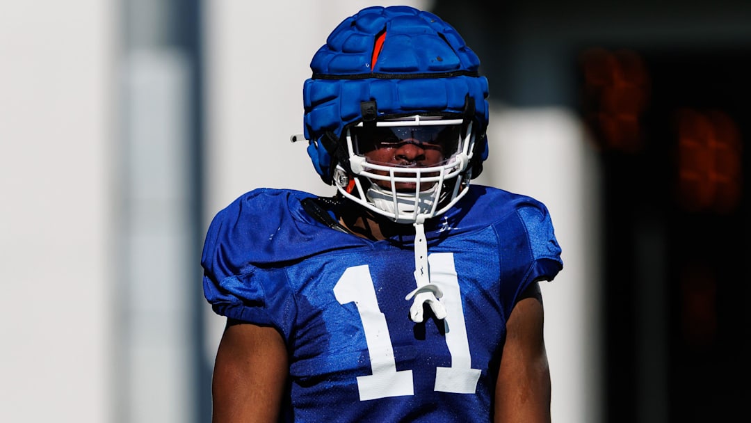 Florida Gators edge LJ McCray (11) looks on during spring football practice at Heavener Football Complex at the University of Florida in Gainesville, FL on Tuesday, March 11, 2025. [Matt Pendleton/Gainesville Sun]