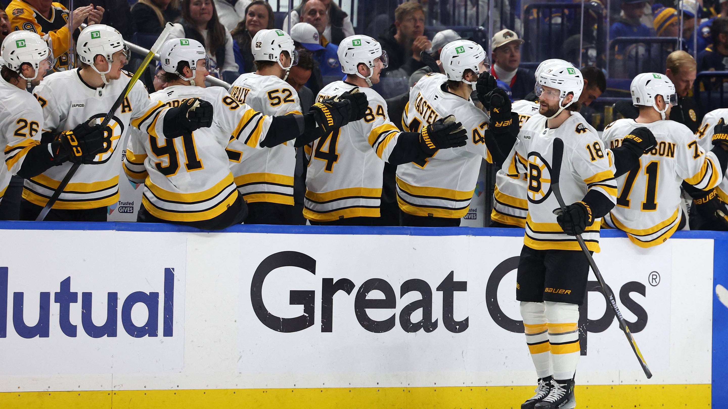 Bruins are stuck in a difficult spot with the future of Pavel Zacha hanging in the balance