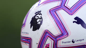 Leeds United v Everton - Premier League