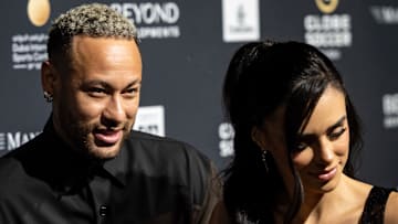 Neymar foi um dos premiados durante evento em Dubai