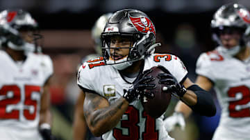 Antoine Winfield Jr. turned in a signature performance as the Buccaneers took down the Saints in Week 8. 