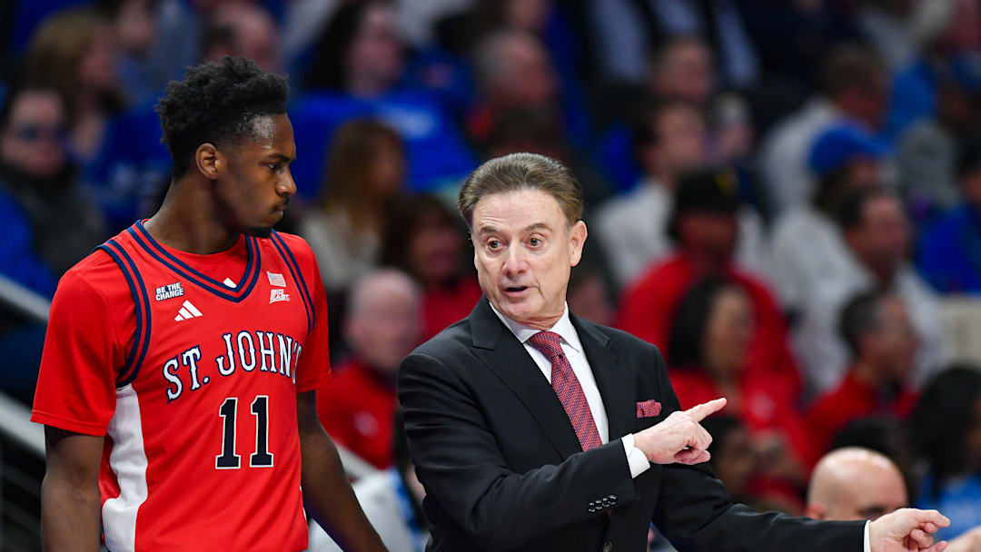 COLLEGE BASKETBALL: DEC 20 CBS Sports Classic St. John's vs Kentucky; St. John's basketball head coach Rick Pitino and guard Ian Jackson