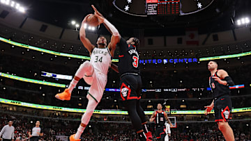 Milwaukee Bucks v Chicago Bulls