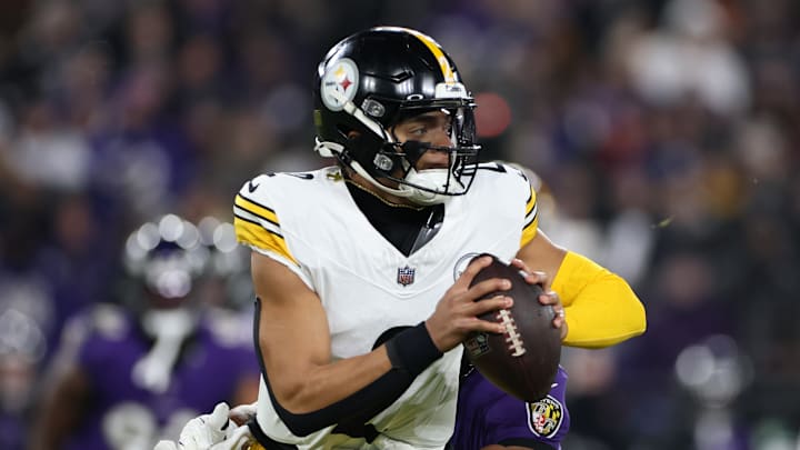 AFC Wild Card Playoffs: Pittsburgh Steelers v Baltimore Ravens