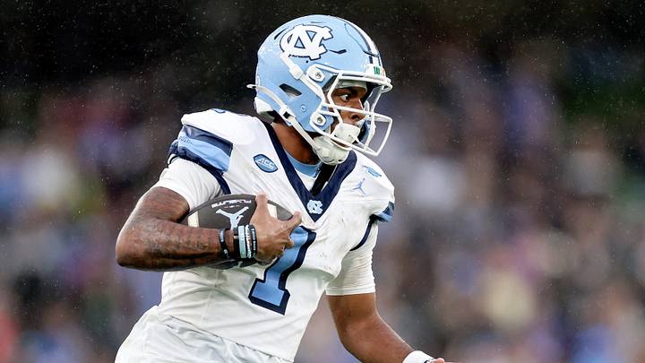 Aug 29, 2026; Dublin, Co. Dublin, IRL;  North Carolina Tar Heels wide receiver Jordan Shipp (1) carries the ball in the second half against the TCU Horned Frogs at Aviva Stadium.  Mandatory Credit: Laszlo Geczo-Imagn Images