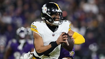 AFC Wild Card Playoffs: Pittsburgh Steelers v Baltimore Ravens