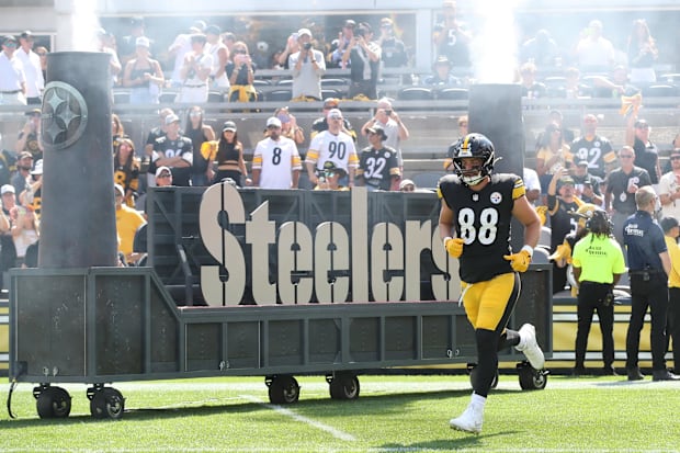 Pittsburgh Steelers tight end Pat Freiermuth