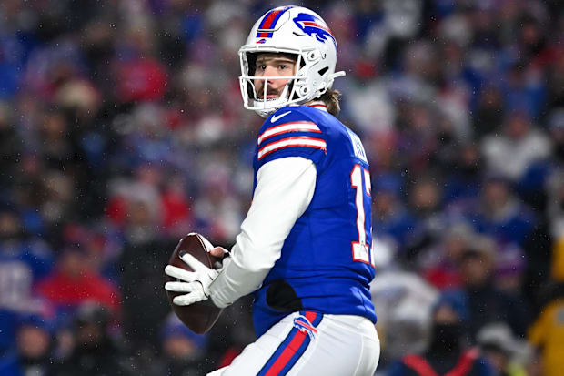 Buffalo Bills QB Josh Allen prepares to throw a pass in the 2025 AFC divisional round game against the Baltimore Ravens.