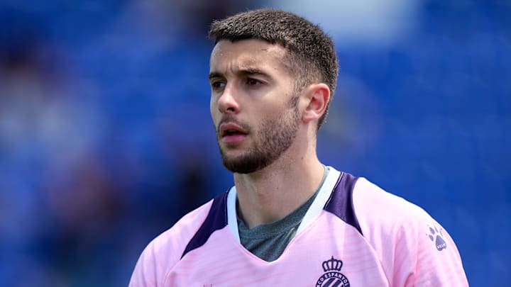Joan Garcia est le gardien de l'Espanyol Barcelone. Joan Garcia est le gardien de l'Espanyol Barcelone.
