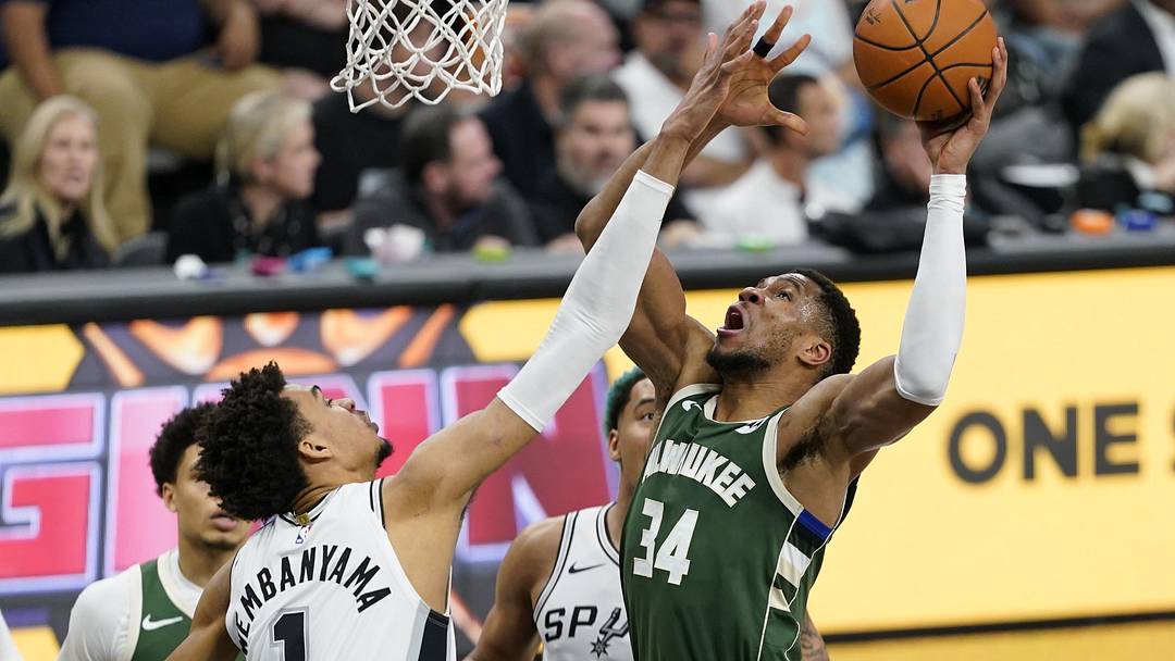 Jan 31, 2025; San Antonio, Texas, USA; Milwaukee Bucks forward Giannis Antetokounmpo (34) drives to the basket against San Antonio Spurs center Victor Wembanyama (1) during the second half at Frost Bank Center. Mandatory Credit: Scott Wachter-Imagn Images