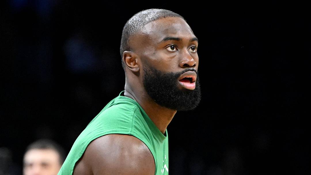 Boston Celtics guard Jaylen Brown (7).