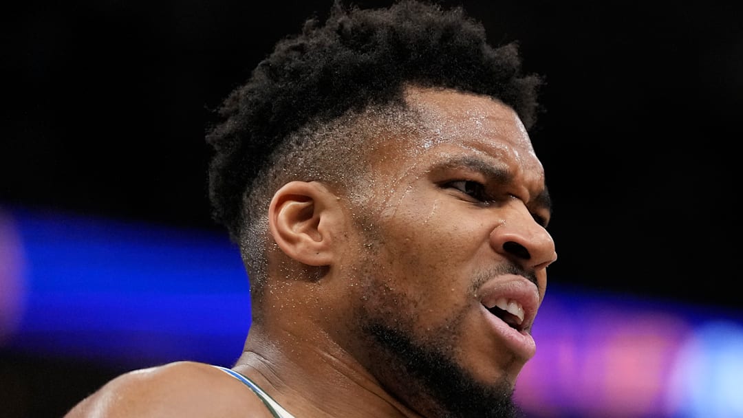 Minnesota Timberwolves v Milwaukee Bucks