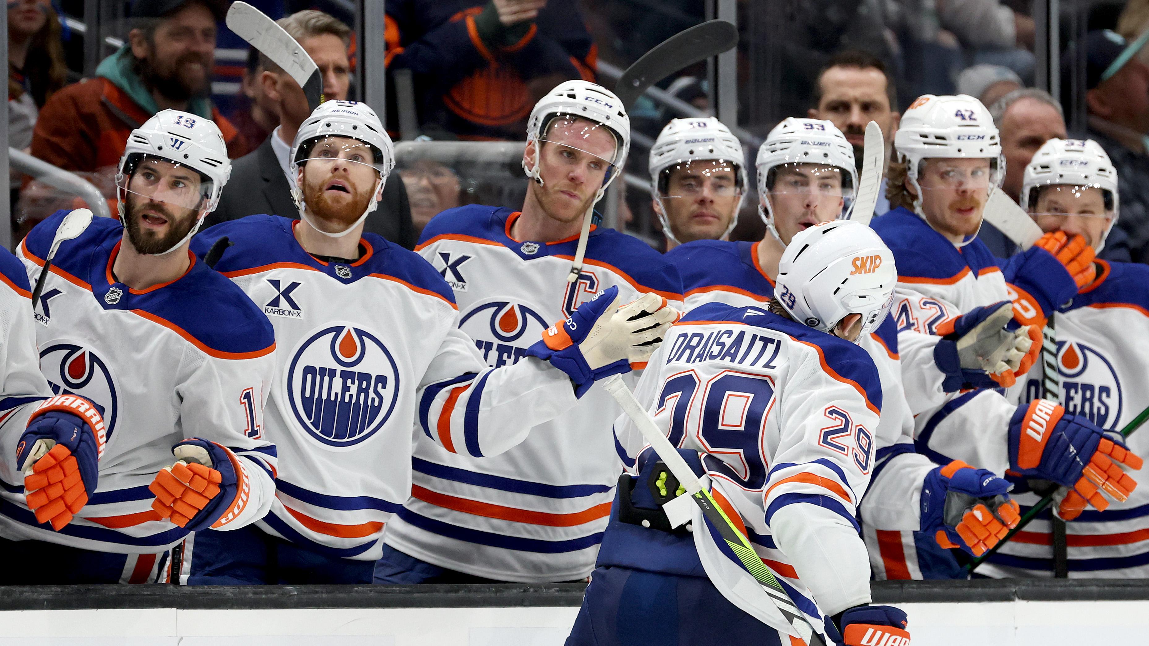 Surprising NHL Contenders Emerge as Oilers Face Challenges