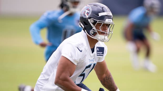 Tennessee Titans fourth-round draft pick Cedric Gray works out during rookie minicamp at Ascension Saint Thomas Sports Park