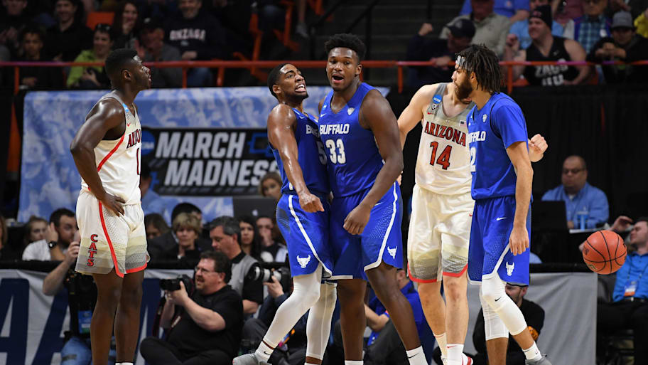 Buffalo players celebrate during its upset of Arizona in 2018.