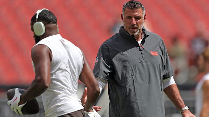 Former Titans head coach Mike Vrabel figures to be another name in contention in Chicago