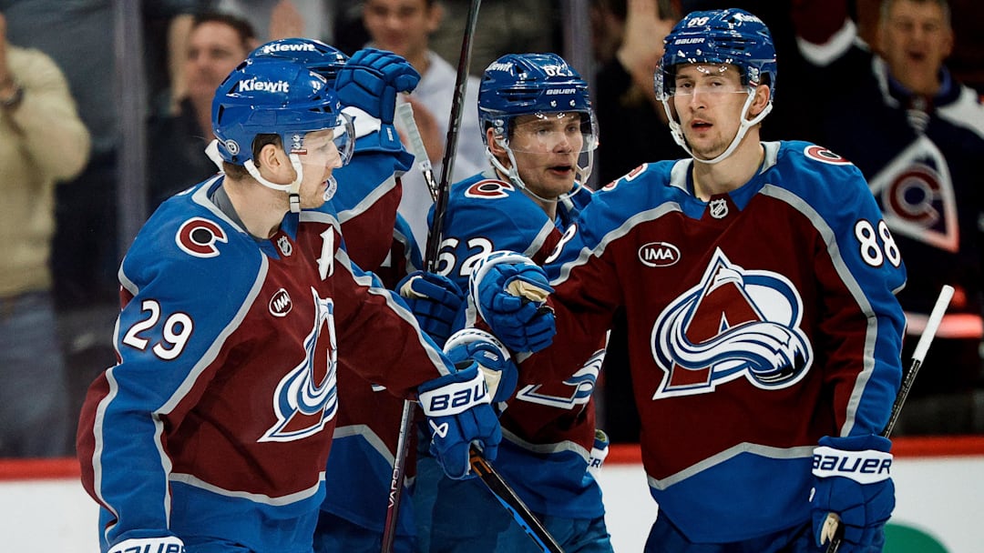 Colorado Avalanche forwards Nathan MacKinnon (29); Artturi Lehkonen (62); Martin Necas (88)  Colorado Avalanche forwards Nathan MacKinnon (29); Artturi Lehkonen (62); Martin Necas (88)