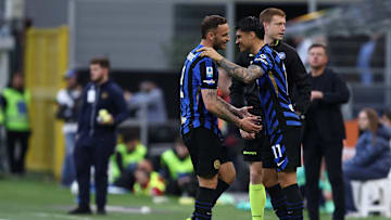Joaquin Correa of Fc Internazionale (L) embraces Marko...