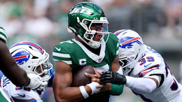 Buffalo Bills v New York Jets - NFL 2025