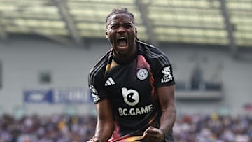Caleb Okoli rescues a point for the Foxes