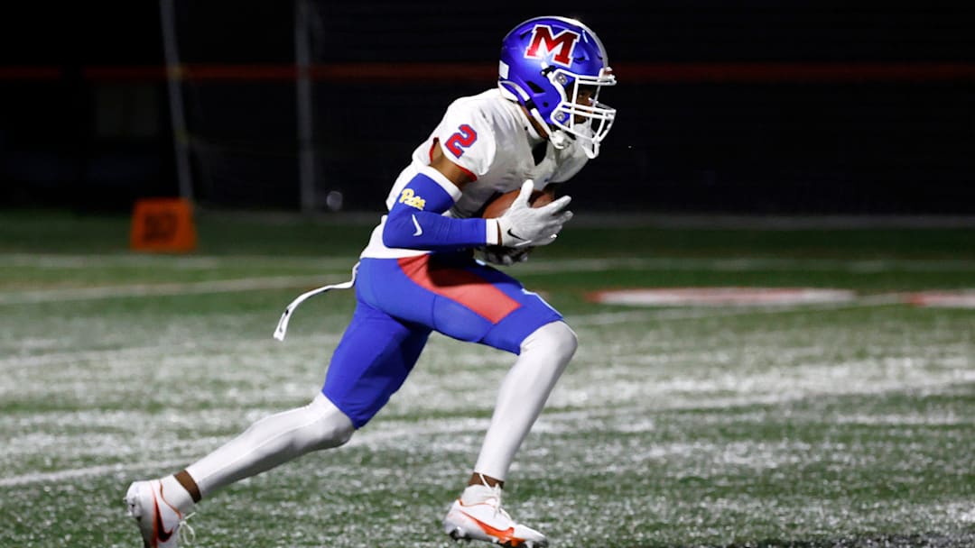 Messiah Amare Hampton is the kind of dynamic open-field athlete that's made the Oregon brand. He announces today at 9 a.m. PT on the On3 media outlet.